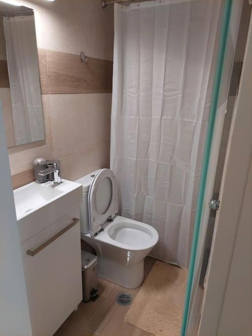 Cozy, Sunbathed, 30M2 Apartment Αθήνα Εξωτερικό φωτογραφία