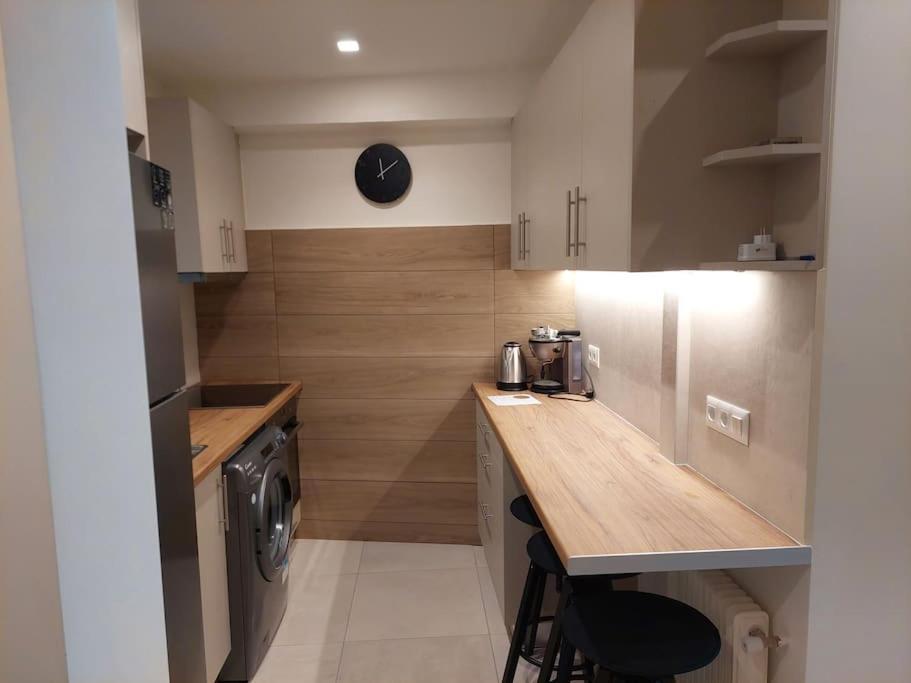 Cozy, Sunbathed, 30M2 Apartment Αθήνα Εξωτερικό φωτογραφία